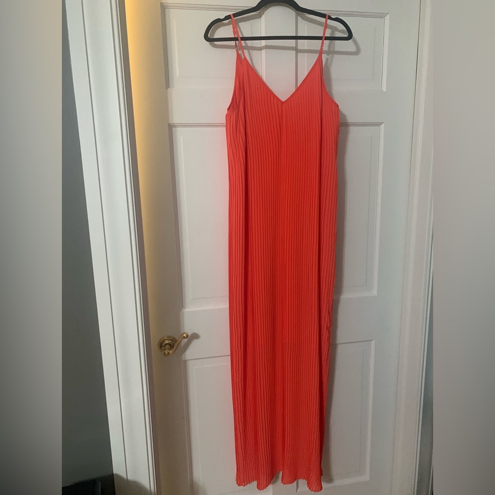 BCBGENERATION Pleated Maxi Dress